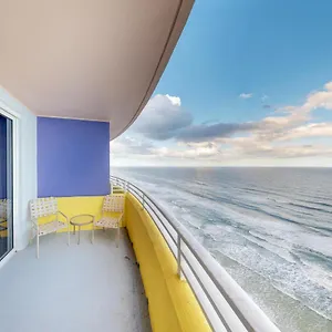 Apartment Ocean Walk 2424a, Daytona Beach